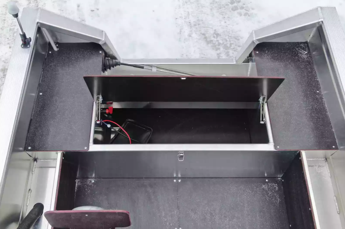 Алюминиевая лодка Неман-400 С в Химках