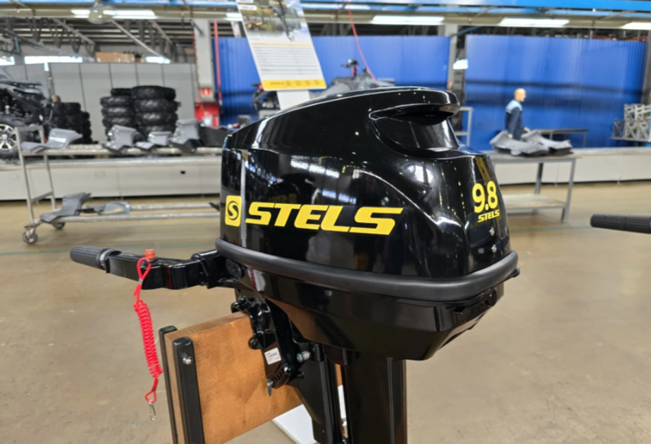 Лодочный мотор STELS 9.8HP в Химках