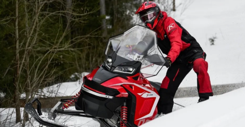 Снегоход OSM SM1000 в Химках