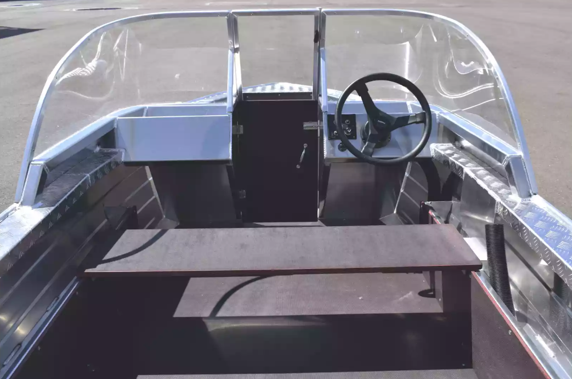 Алюминиевая лодка Wyatboat-390 DCM в Химках