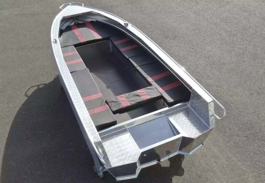 Алюминиевая лодка Wyatboat-390РМ увеличенный борт в Химках