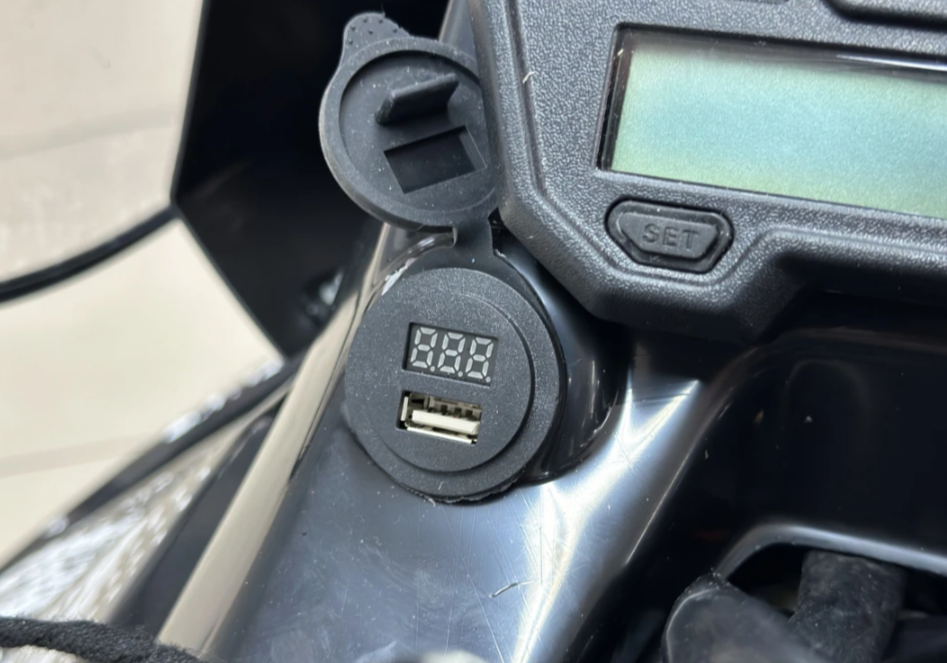 СНЕГОХОД IRBIS SF200L XE SUPERLONG в Химках