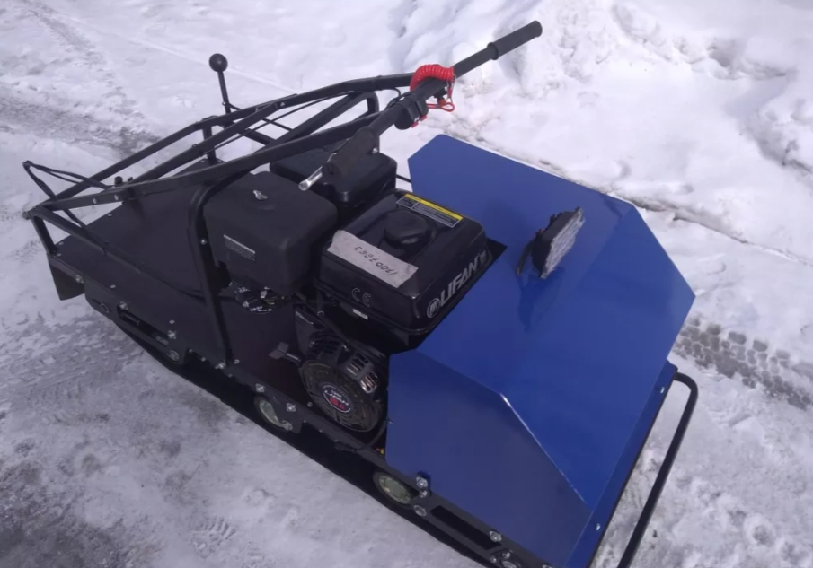 Мотобуксировщик AhtaR ЗИМА с реверсом (задний ход) в Химках