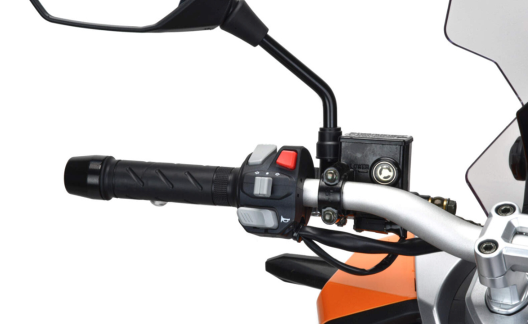 Скутер MOTOLAND (МОТОЛЕНД) T-MAX 150 в Химках