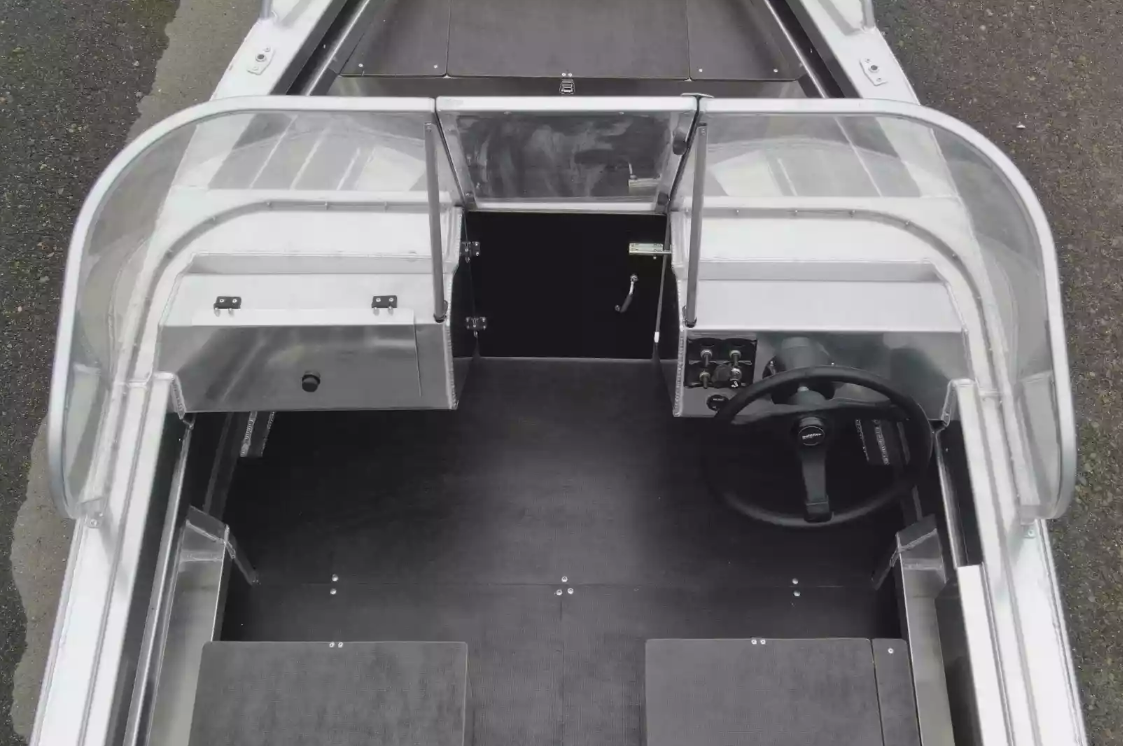 Алюминиевая лодка  Neman-400 DC в Химках