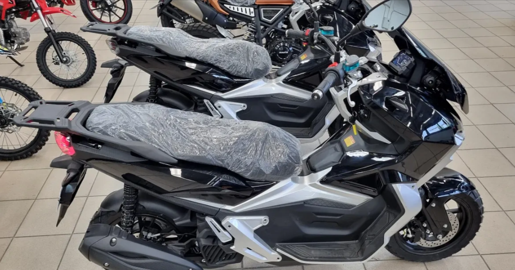 МаксиСкутер PROMAX ADV 200(49) (REPLICA HONDA) в Химках