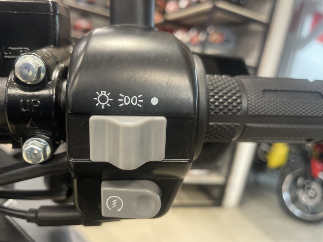 Скутер PROMAX STALKER ARMY 240(49) в Химках