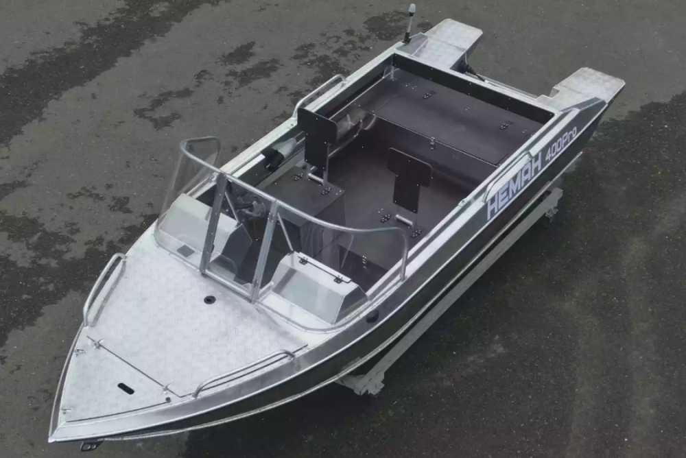 Алюминиевая лодка  Neman-400 PRO в Химках