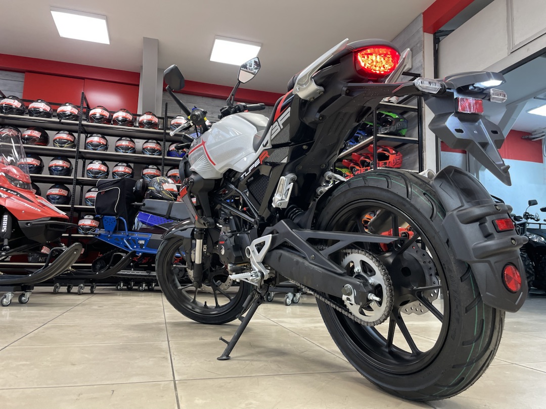 Мопед PROMAX CB150R (49) в Химках