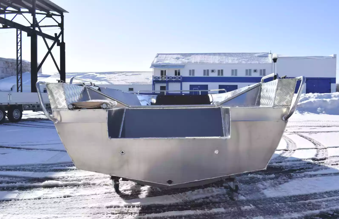 Алюминиевая лодка Неман-500 P в Химках