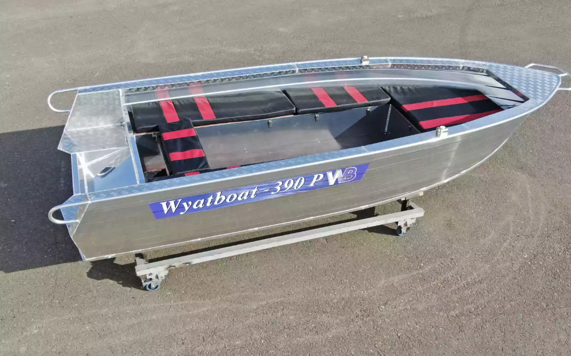 Алюминиевая лодка Wyatboat-390РМ увеличенный борт в Химках