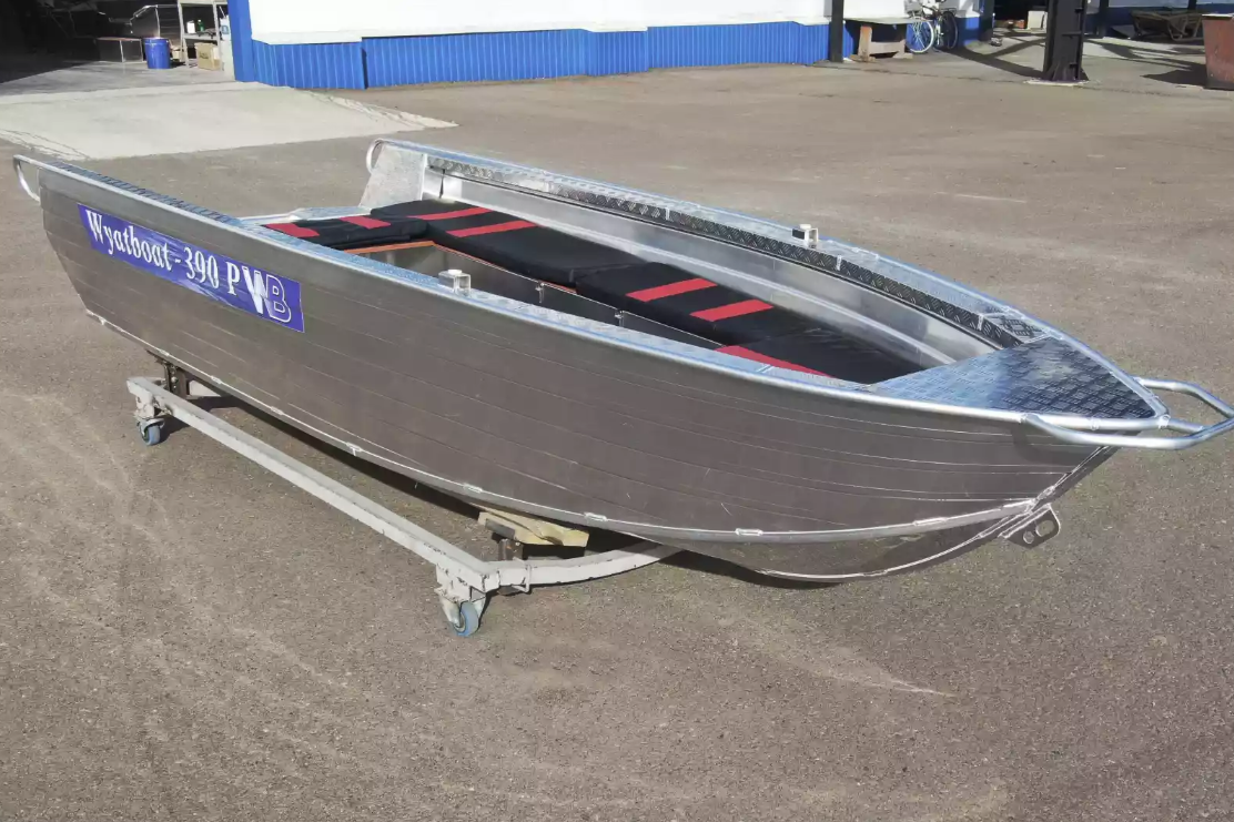 Алюминиевая лодка Wyatboat-390РМ увеличенный борт в Химках