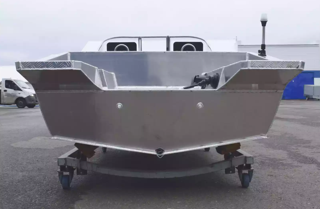 Алюминиевая лодка  Neman-400 PRO в Химках