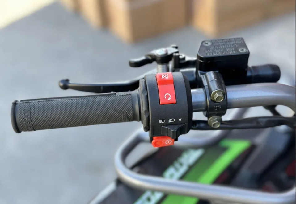 Квадроцикл GBM DAXTER 220 NEW в Химках