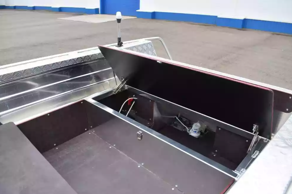 Алюминиевая лодка Wyatboat-390 DCM Увеличенный борт в Химках