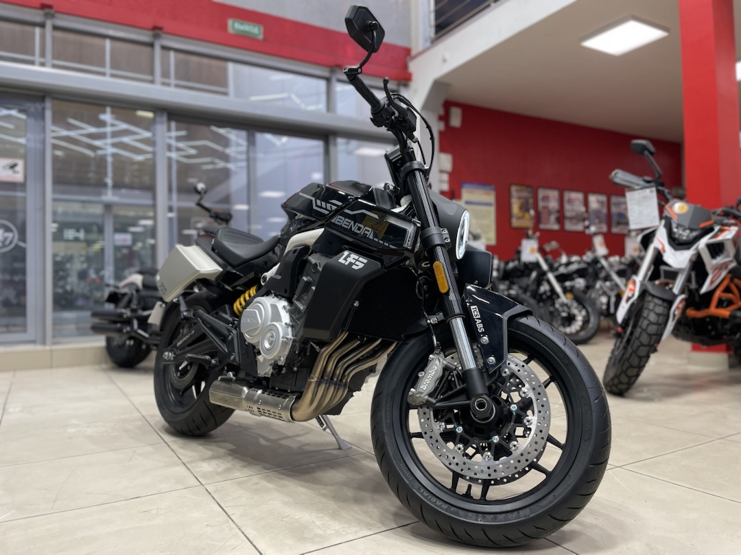 Мотоцикл Benda LFS 700 в Химках