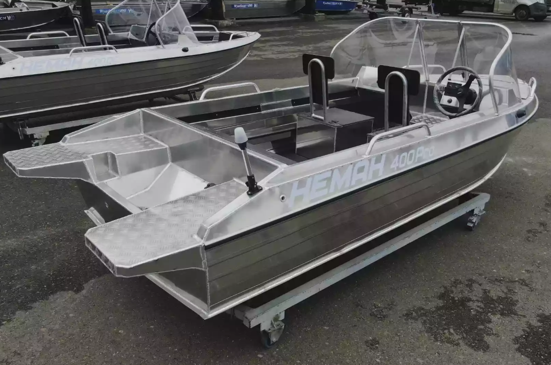 Алюминиевая лодка  Neman-400 PRO в Химках