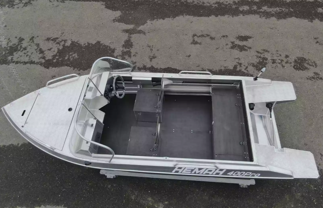 Алюминиевая лодка  Neman-400 PRO в Химках