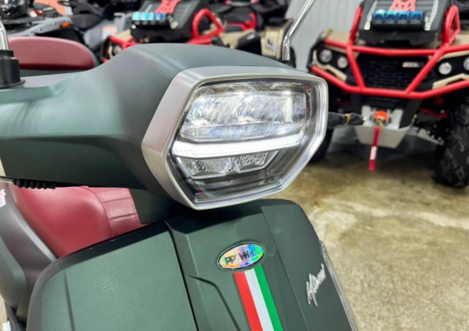 Скутер PROMAX Miami 240 (49) в Химках