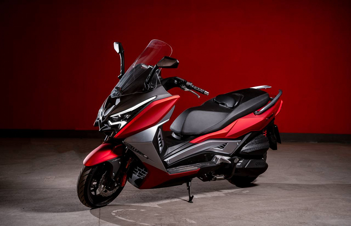 МАКСИСКУТЕР ARIIC 318 в Химках