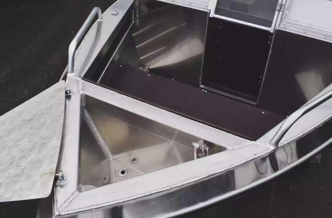 Алюминиевая лодка  Neman-400 DC в Химках