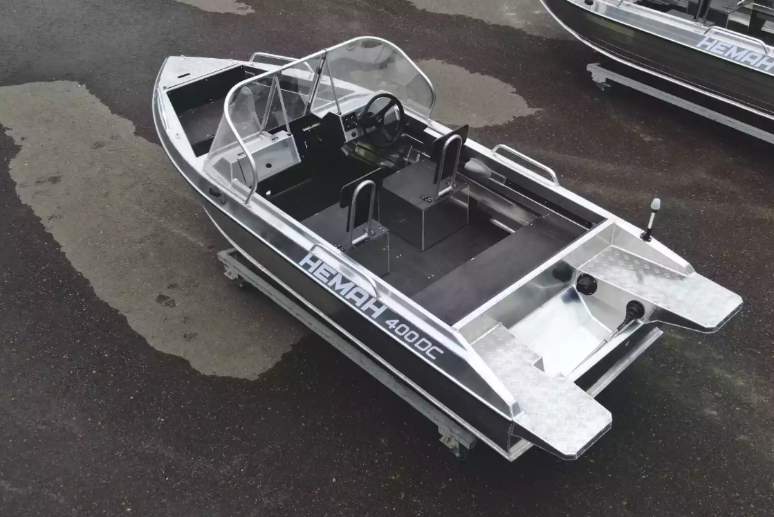 Алюминиевая лодка  Neman-400 DC в Химках