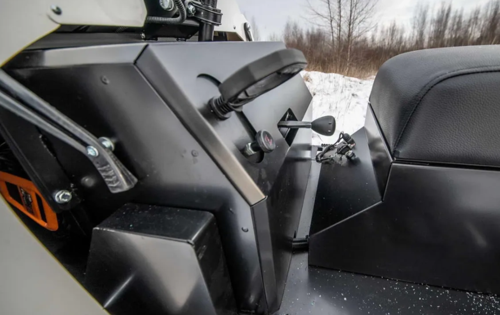 Снегоход АРКТИК 4Т в Химках