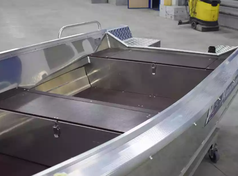 Алюминиевая лодка  Wyatboat-430 Р в Химках