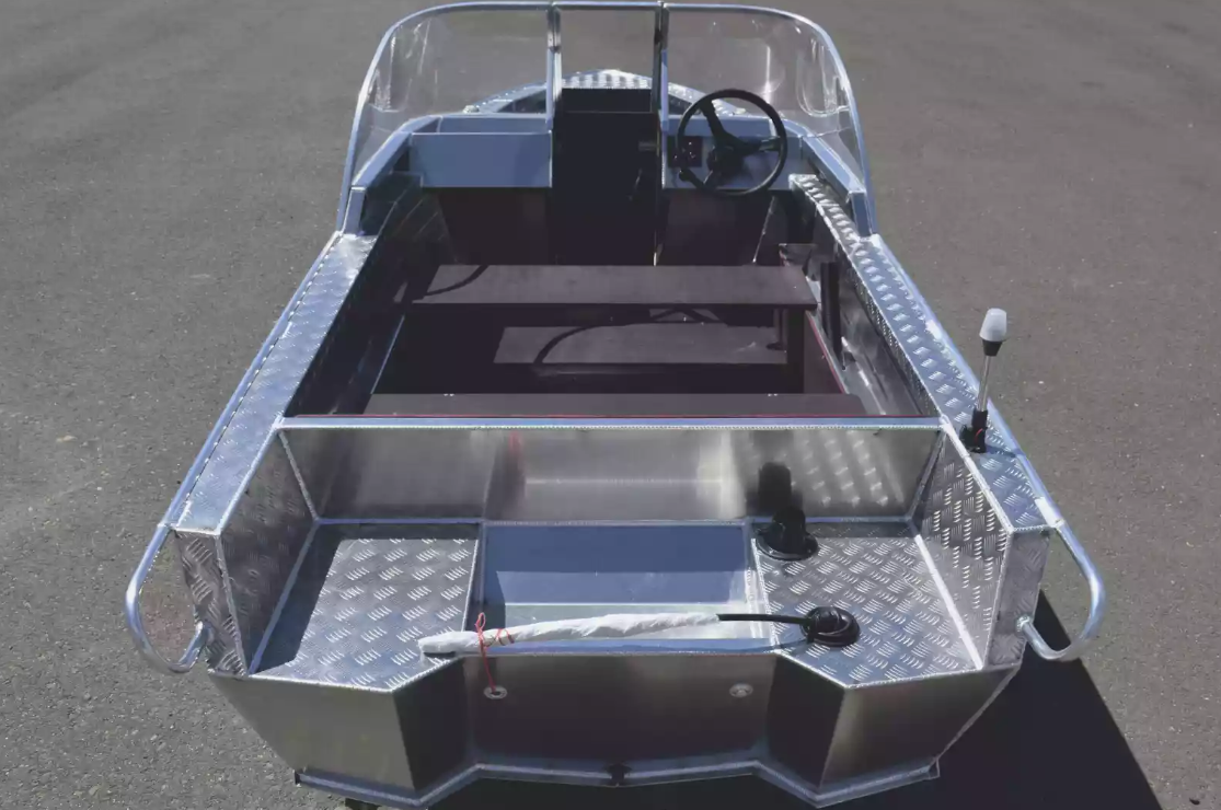 Алюминиевая лодка Wyatboat-390 DCM в Химках