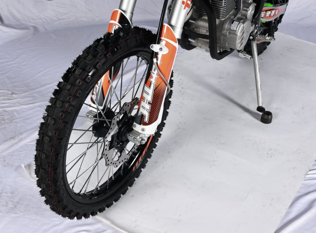 Мотоцикл JHLMOTO JHL LX1 CB250 (172FMM-3A) в Химках