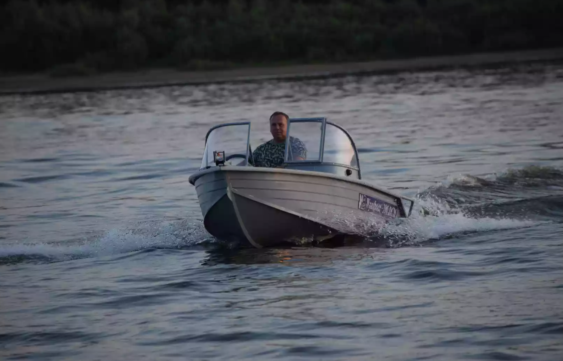 Алюминиевая лодка Wyatboat-390 DCM в Химках