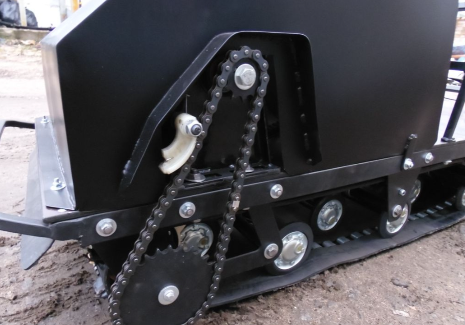 Мотобуксировщик AhtaR Зима 15 л/с с вариатором в Химках