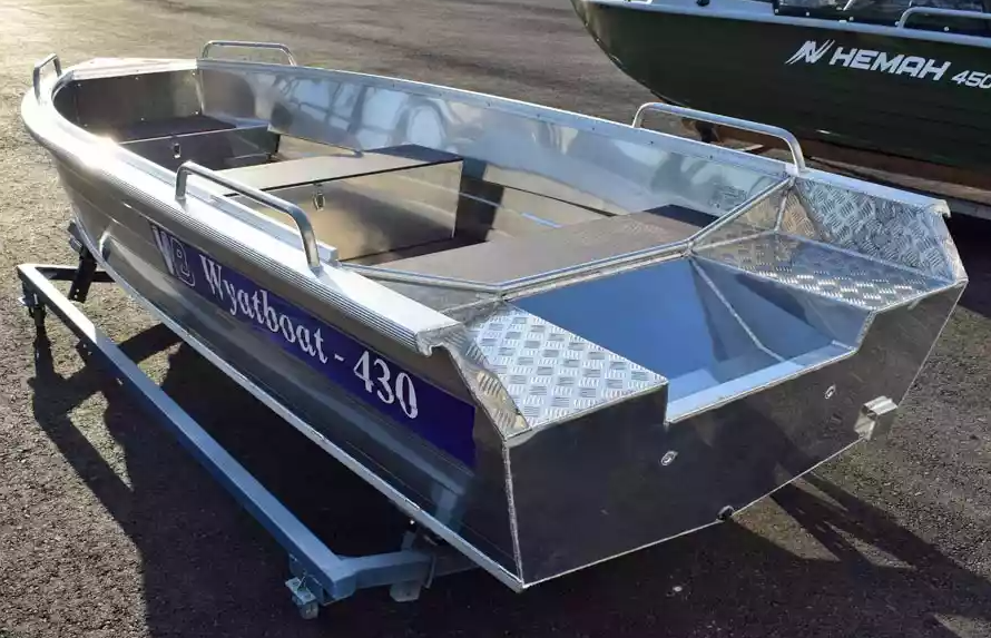 Алюминиевая лодка  Wyatboat-430 Р в Химках