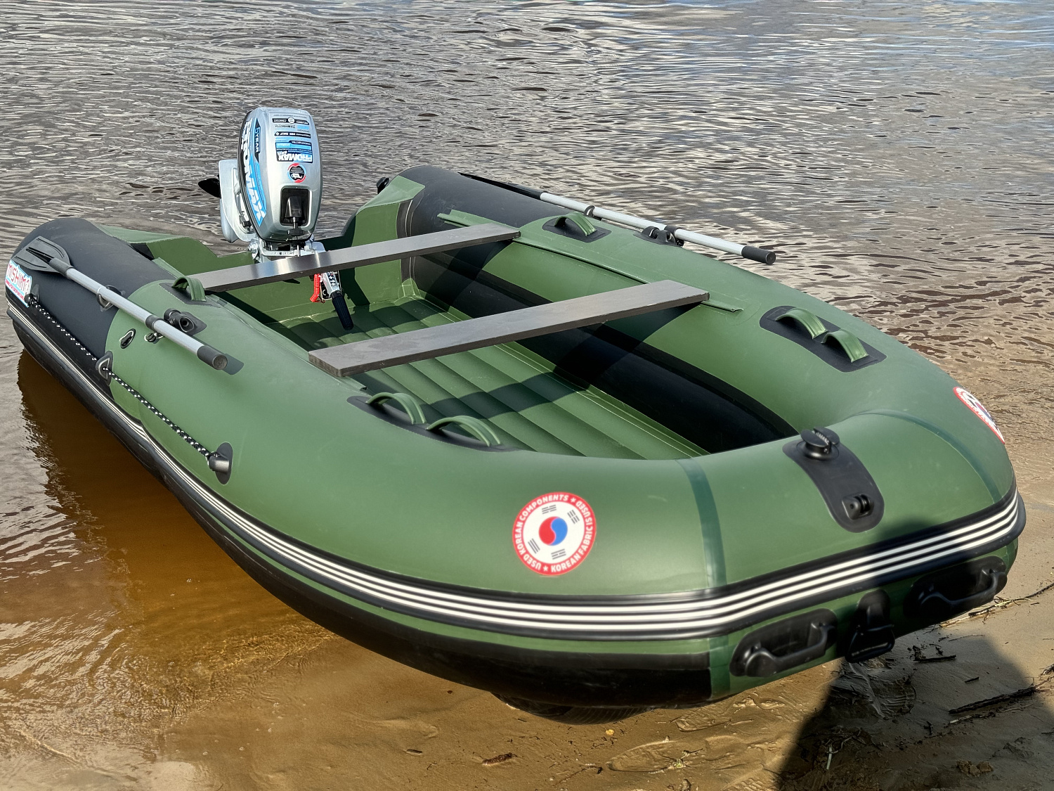 Лодка MISHIMO BIG FLOOR 400 в Химках