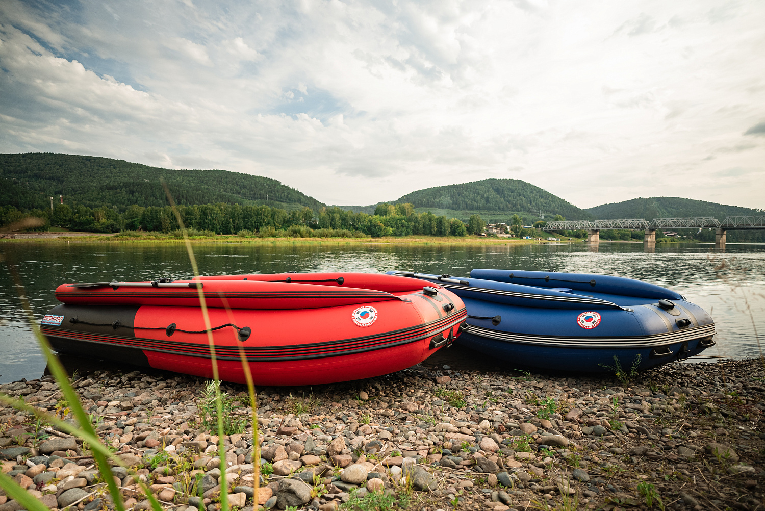 Лодка MISHIMO RIVER FJET PRO 430  под водомет в Химках