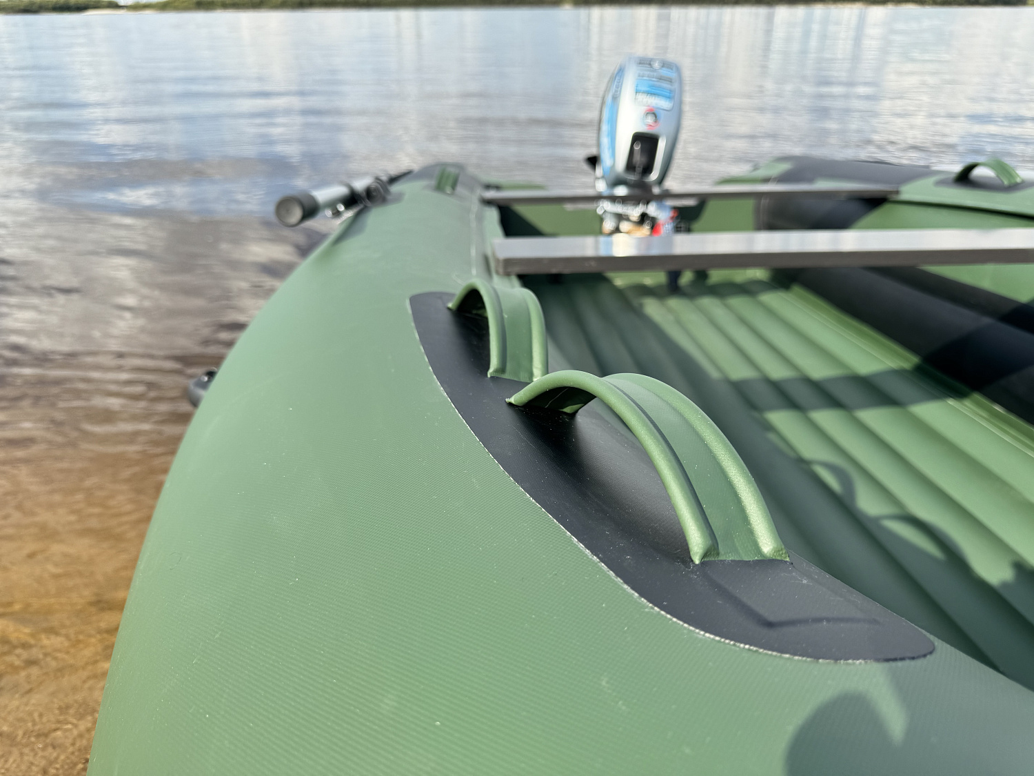 Лодка MISHIMO BIG FLOOR 380 в Химках