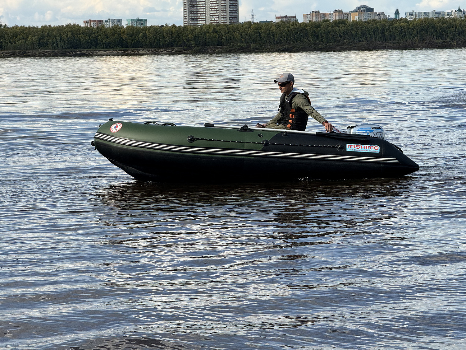 Лодка MISHIMO BIG FLOOR 380 в Химках