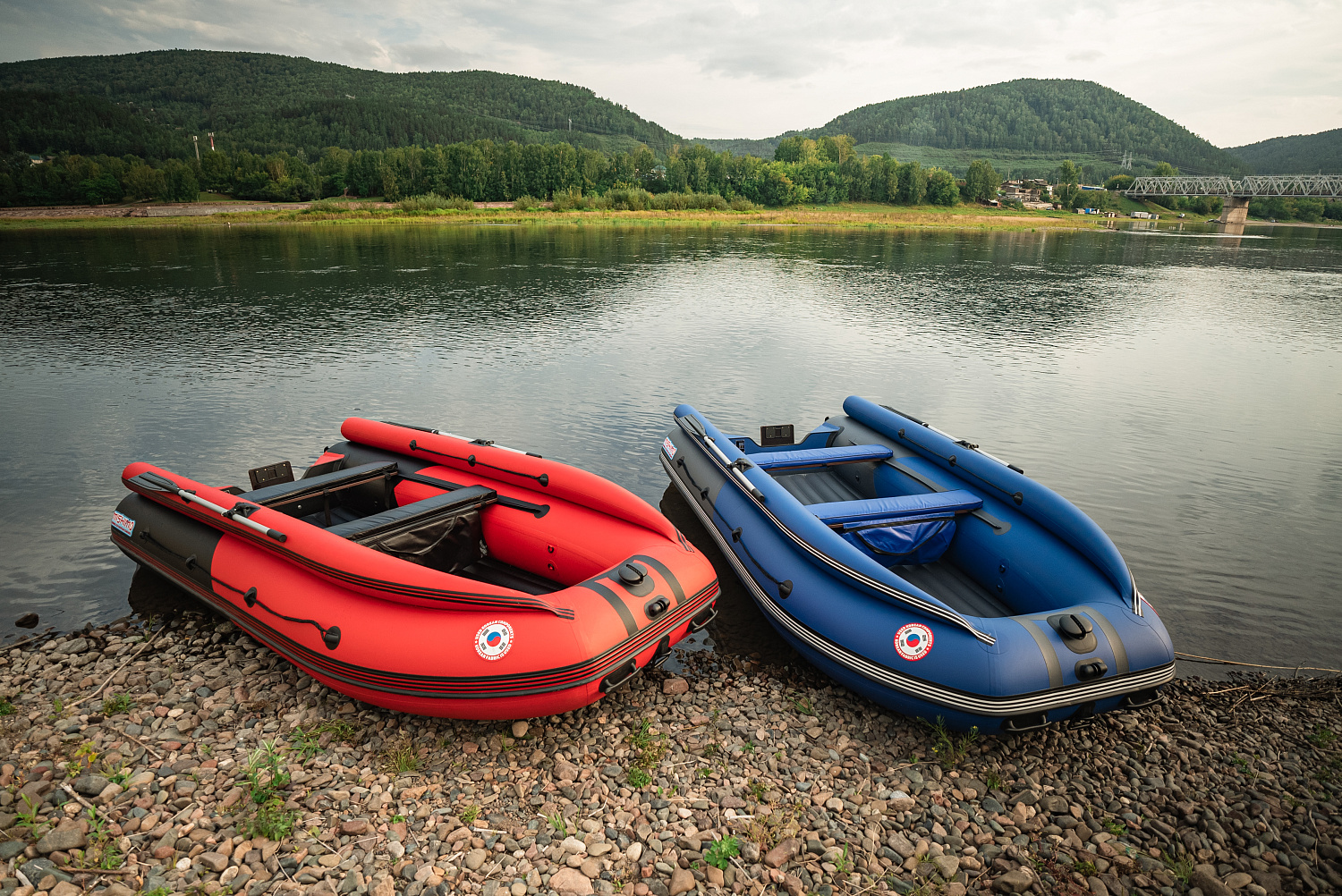 Лодка MISHIMO RIVER FJET PRO 430  под водомет в Химках