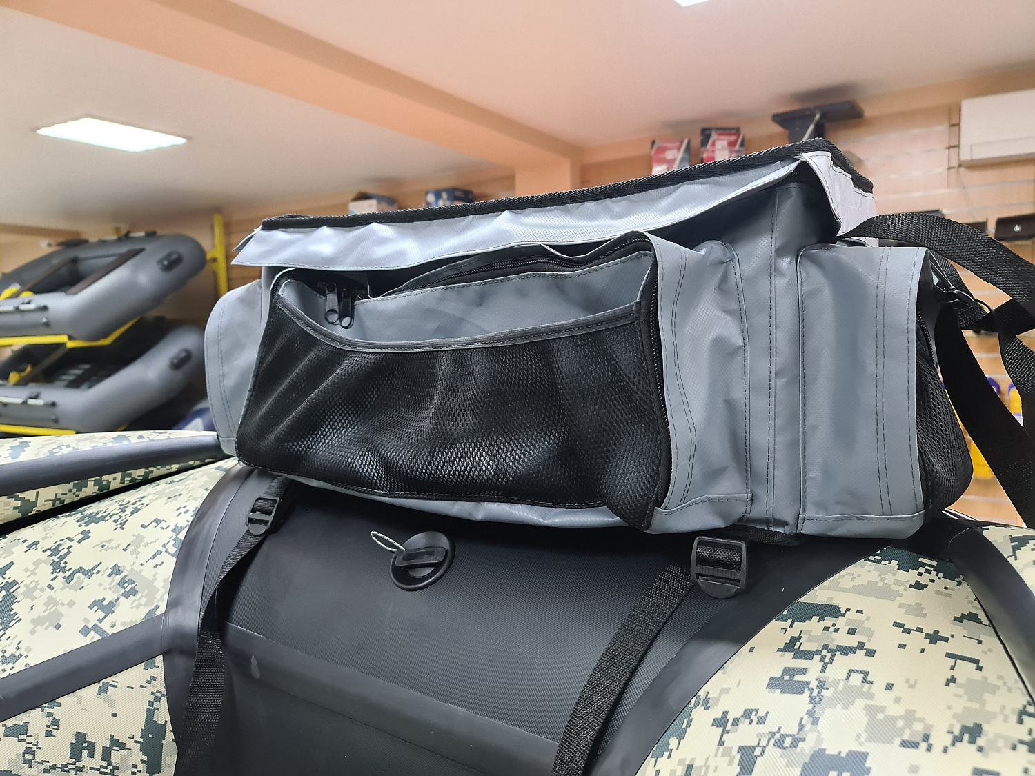 СУМКА ЛЮКС НА БАЛЛОН ДЛЯ ЛОДОК ПВХ 50Х25Х25 СМ в Химках