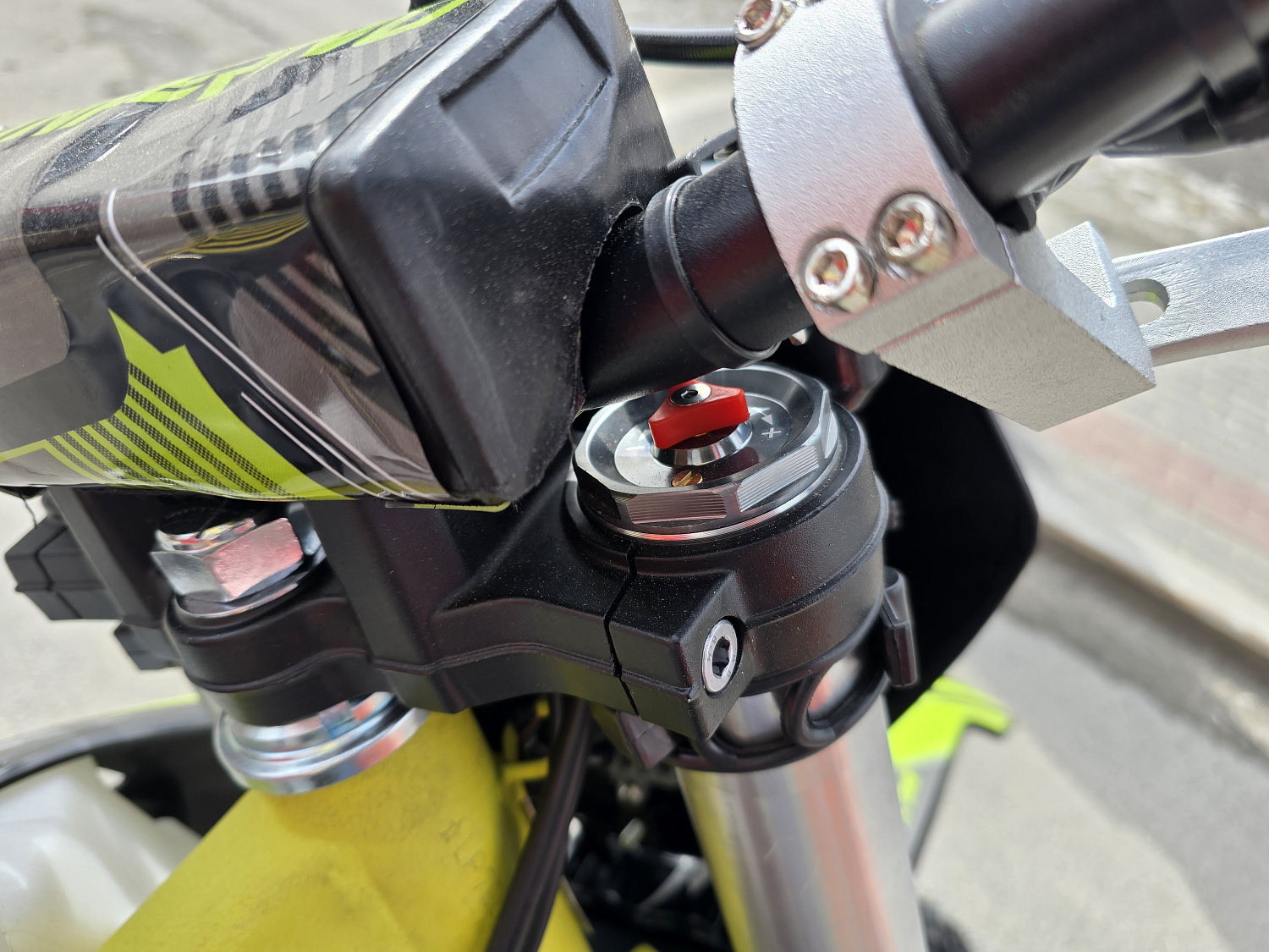 Кроссовый мотоцикл PROMAX INFERNO 380 (4 valves, 5 gears) в Химках